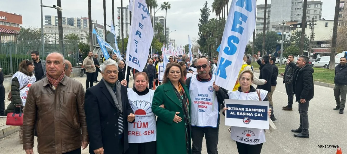 “İnsanlar, açlıkla mücadele ediyor”