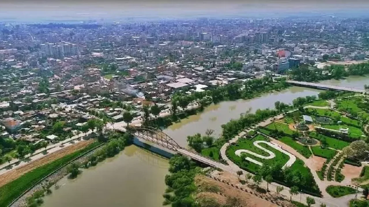 Adana Siyaseti Ceyhan İçin Kenetlenmeli: Ömer Çelik ve Muharrem Varlı’ya