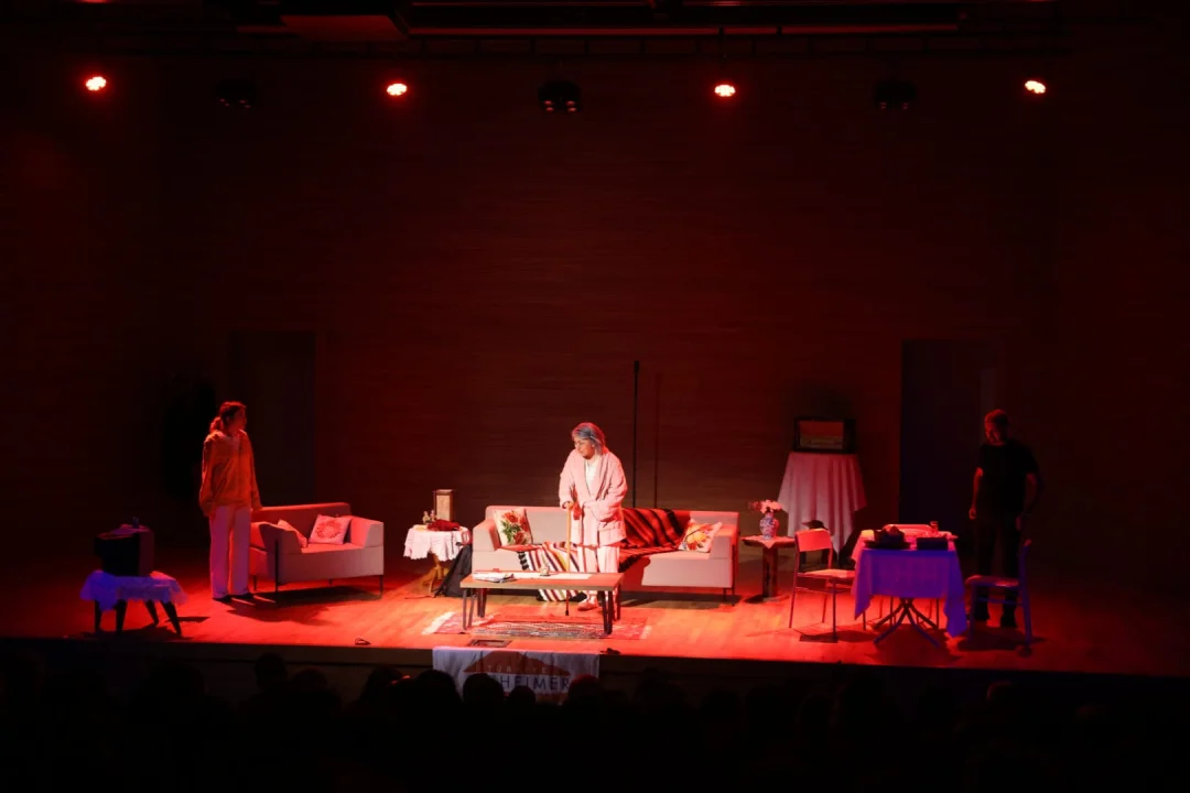 Tıbbın Soğuk Yüzü Sanatla Isındı: Adana’da Dev Demans Organizasyonu