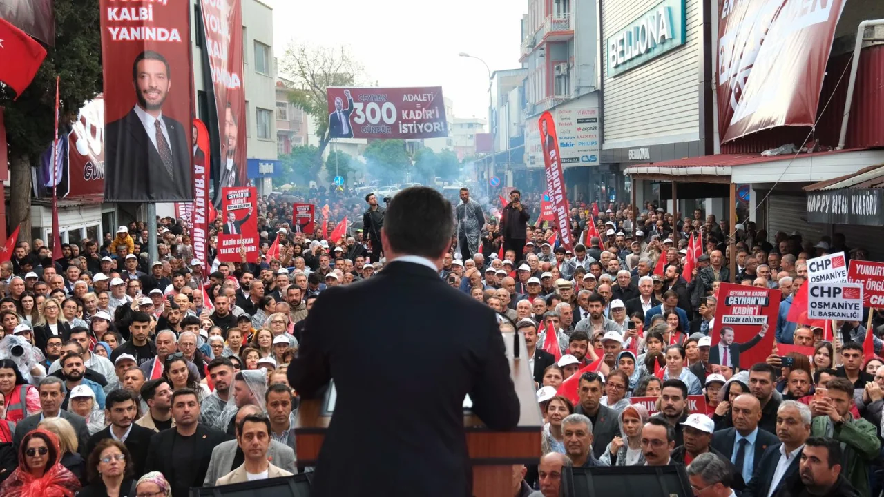 Ceyhan’da Adalet Nöbeti: 300. Günde Yağmur Altında Tarihi Buluşma