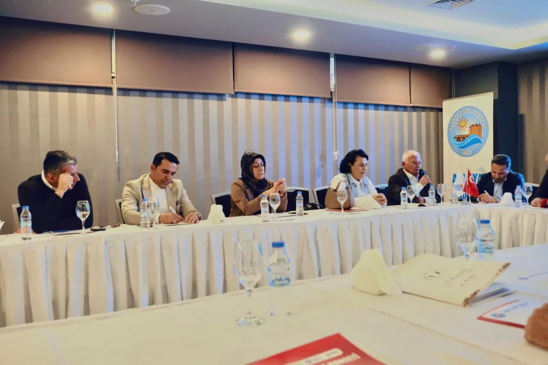 8 İli Kapsayan Dev Oluşum: Akdeniz Kent Konseyleri Birliği Alanya’da Start Aldı