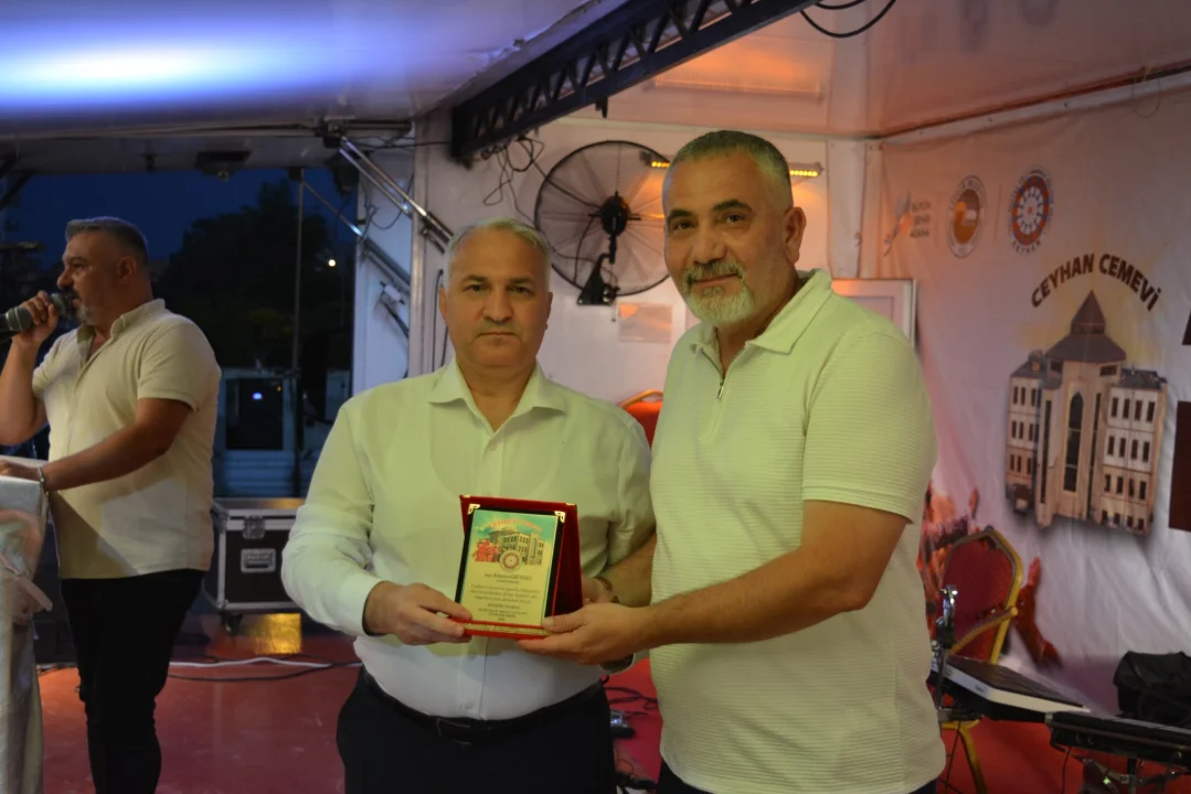 Kaymakam Kurtyemez Ceyhan Cemevi'nden Seslendi: 