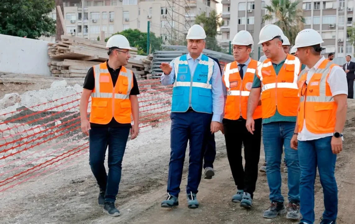 Müjdeyi Vali Mustafa Yavuz Verdi: Kasım Gülek Köprüsü Okullar Açılmadan Açılıyor!