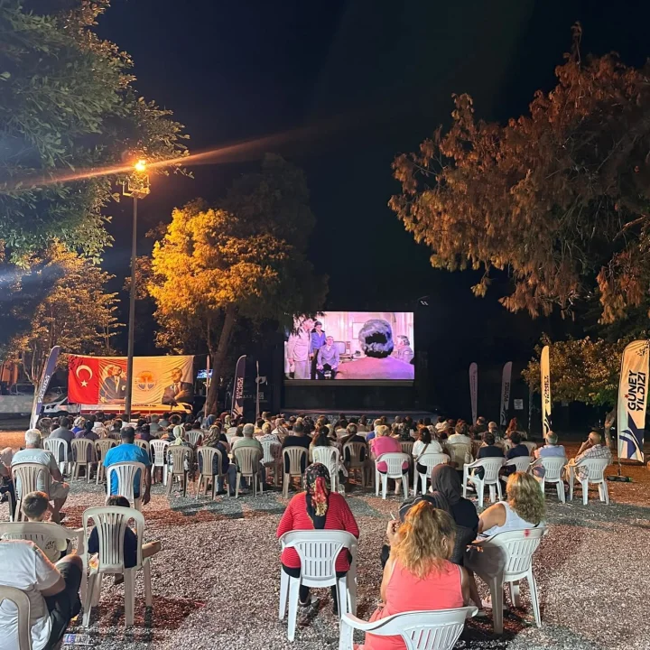 Yumurtalık’ta Nostaljik Akşam: 