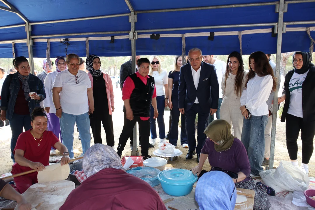 MHP Adana KAÇEP’ten Sosyal Dayanışma Örneği: Piknikte Buluştular