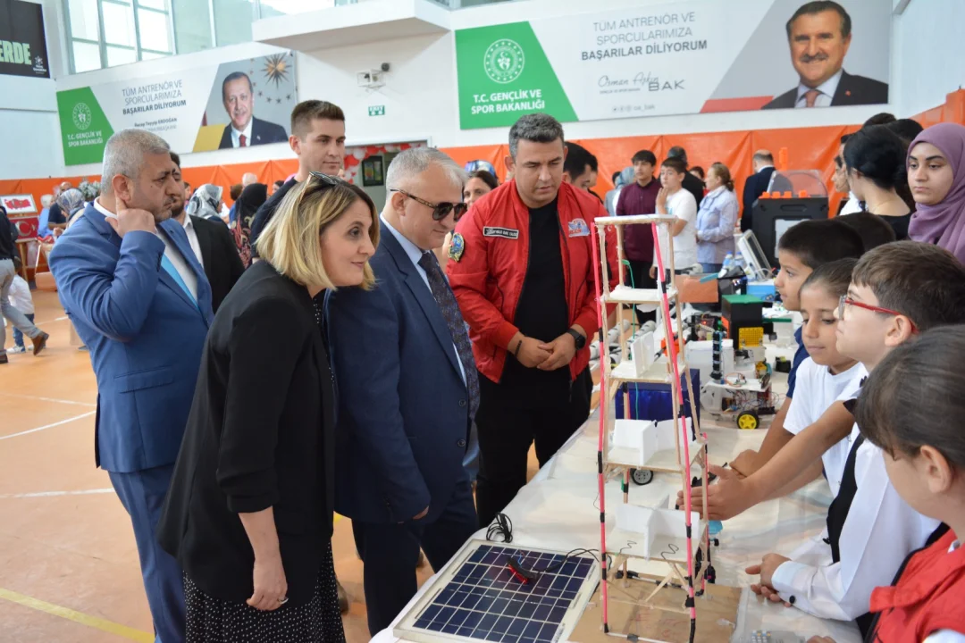 Atatürk’ün Emaneti Gençler, Yeteneklerini Sergiledi