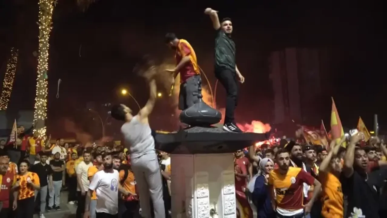 Şampiyonluk Sevinci Kavgaya Dönüştü: Adana’da Olaylı Kutlamalar