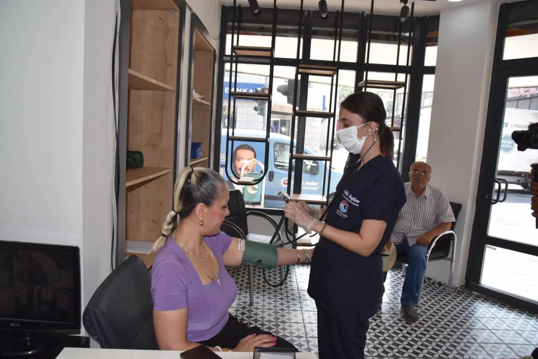 -Başkan Vekili Yıldız: Vatandaşlarımızın Sağlığı Bizim İçin Önceliklidir