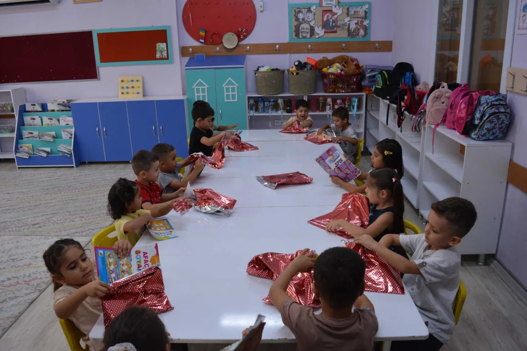 “Kaymakam Kurtyemez Öğrencilerle Bir Araya Geldi”