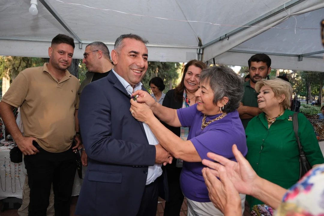 Adana’da Kadınların El Emeği Göz Nuru Ürünleri Sergilendi