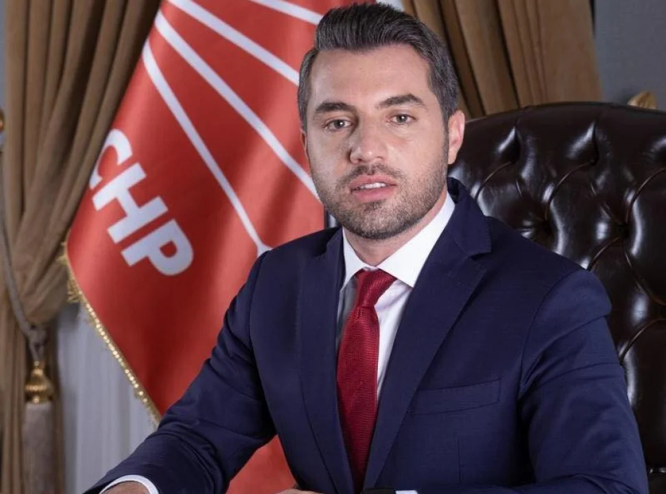 Caner Aydar’dan 29 Ekim Mesajı: “Bu Ülkenin Sahibi Halktır”