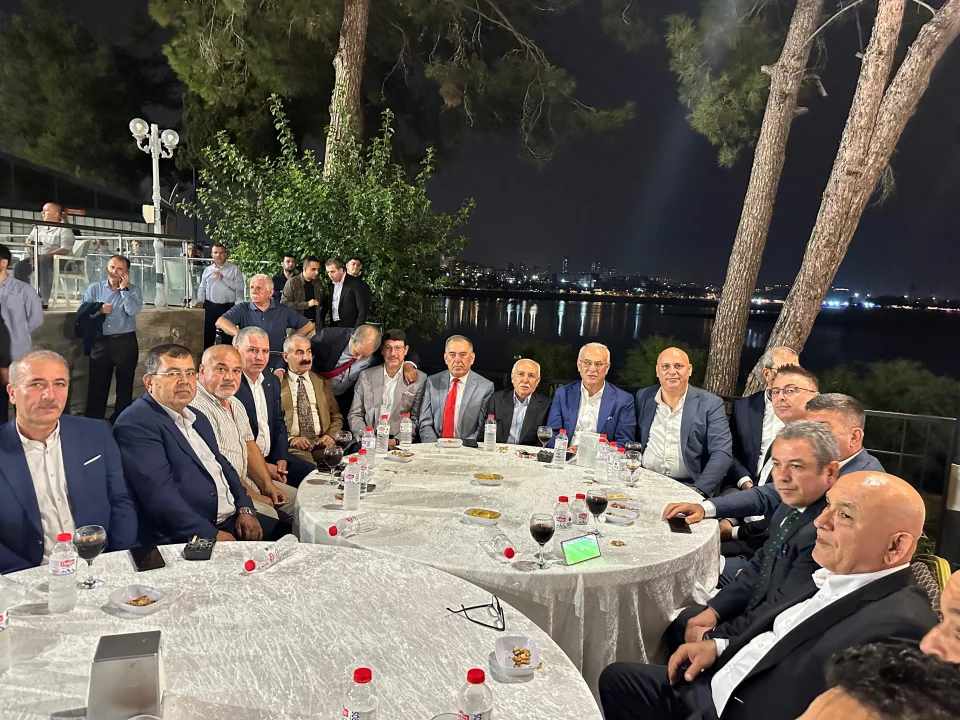 MHP kurmaylarının yoğun ilgi gösterdiği düğün