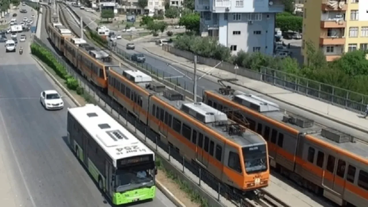 Toplu Taşıma Ücretleri Arttı: Adana’da 1 Kasım’dan İtibaren Yeni Fiyatlar