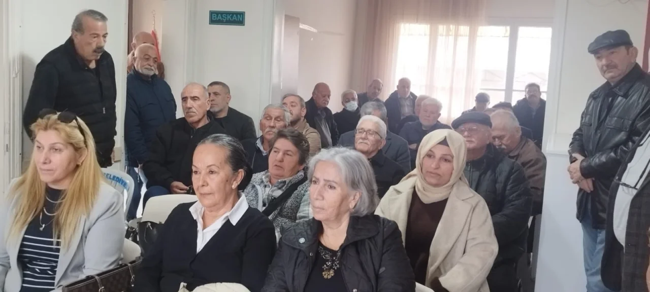 İYİ Parti Ceyhan’da Devir Teslim: İsmet Uçaroğlu Görevi Devraldı