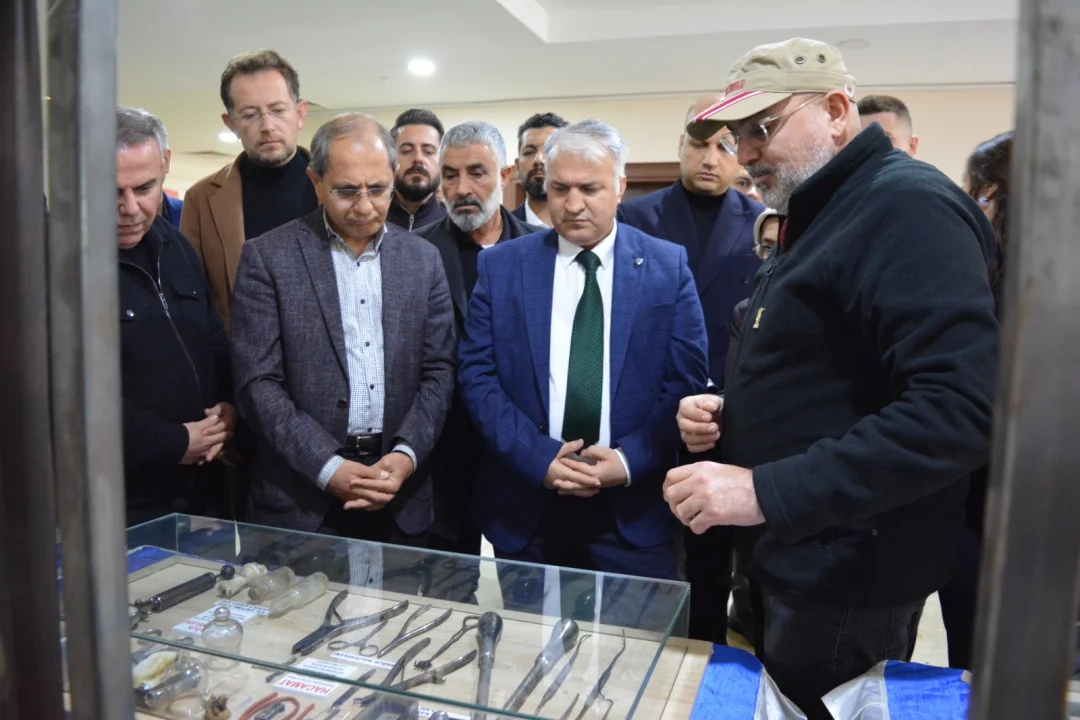 Kaymakam Kurtyemez’den Çanakkale Gezici Müzesi’ne Ziyaret