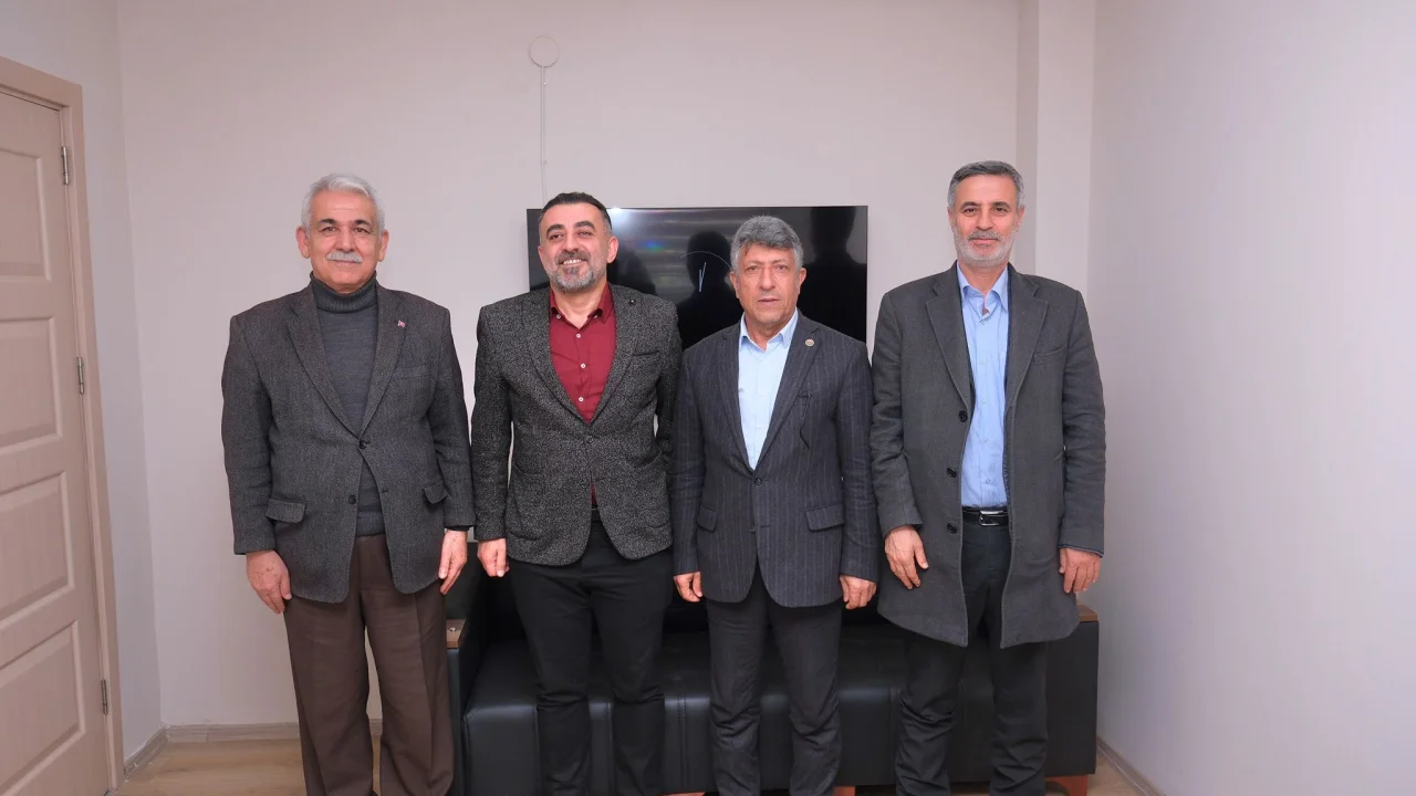 Üç Partiden Birlik Mesajı