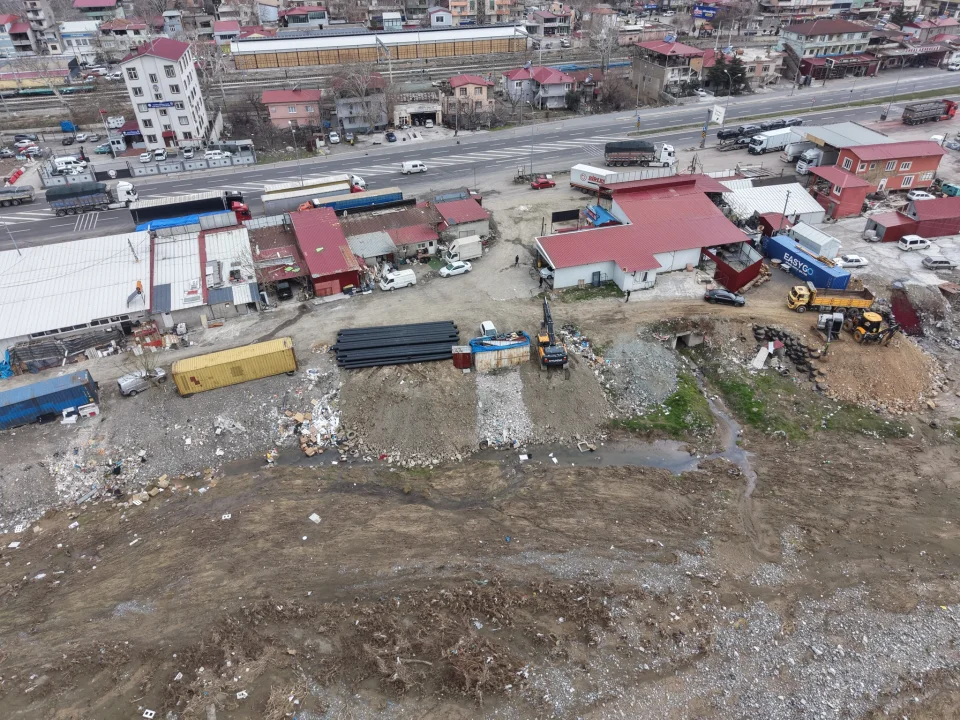Pozantı’da Altyapı Devrimi: Akçatekir Kollektör Hattı İçin İlk Kazma Vuruldu!